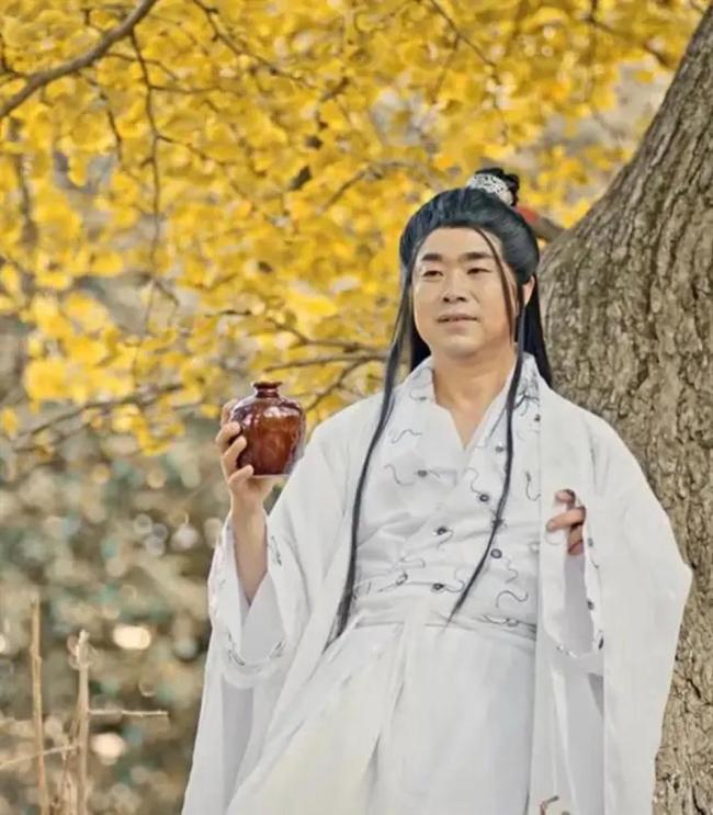 网红文旅局长解伟提前退休入职民企 启航新征途